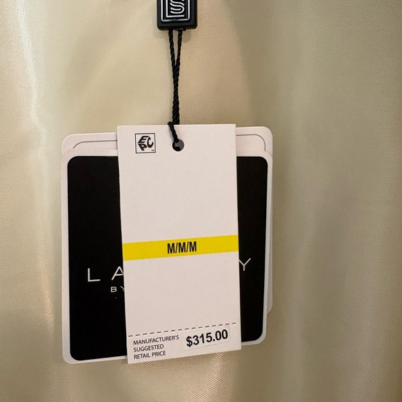 Never worn: Laundry By Shelli Segal  Off-White Puffer Coat - Picture 8 of 12